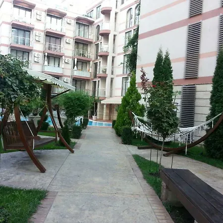 Private One-bedroom * סאני ביץ'